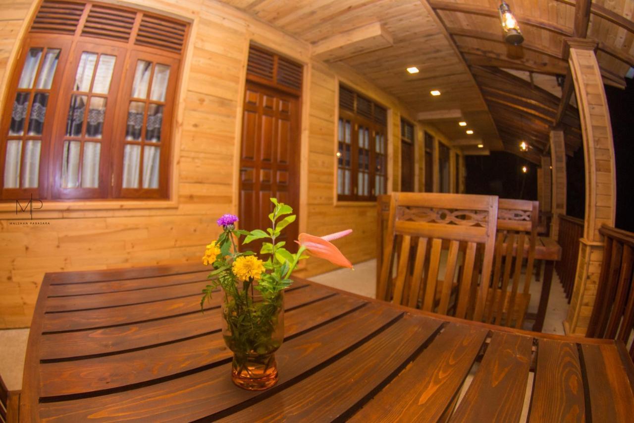 Tea Breeze Motel Nallathanniya Екстериор снимка